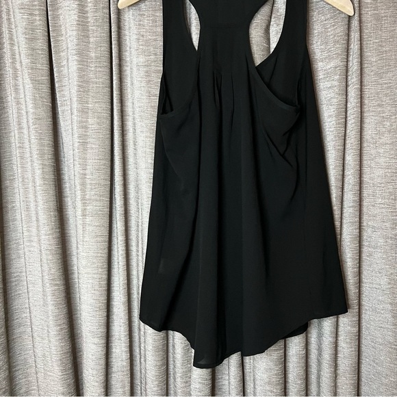 StyleMint Black Racerback Flowy Tank Top Size Medium - Picture 8 of 11